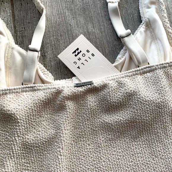 🔥🔥BILLABONG - SUMMER HIGH UNDERWIRE ONE PIECE🔥 - Picture 9 of 9